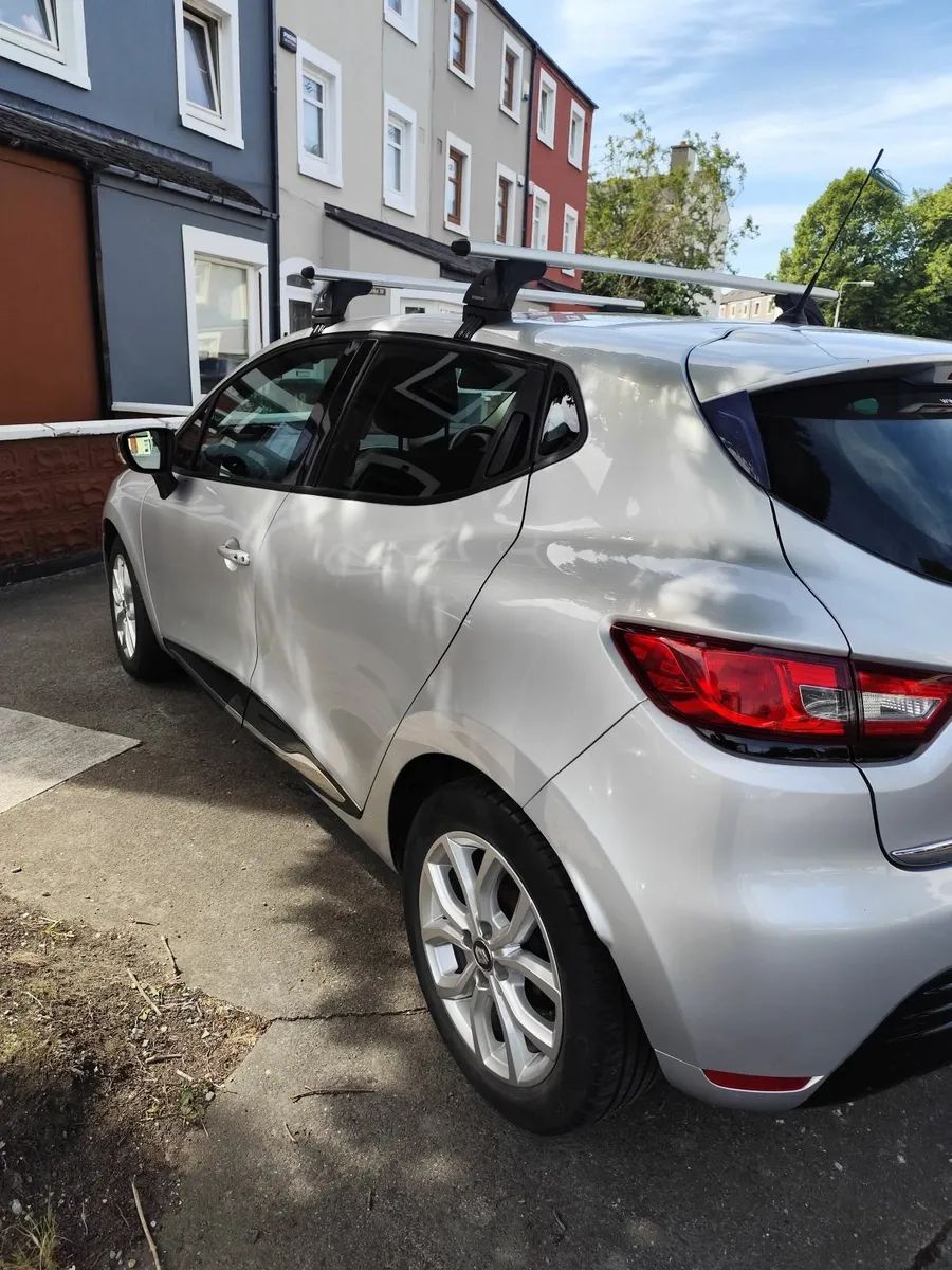 Renault Clio 2017 - Image 4