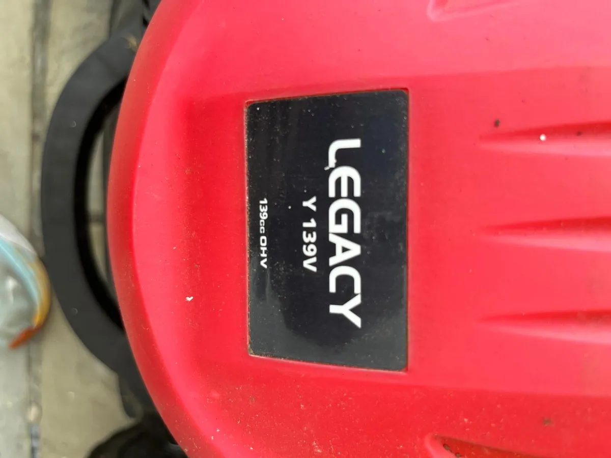 Legacy walk behind Lawnmower - Image 2