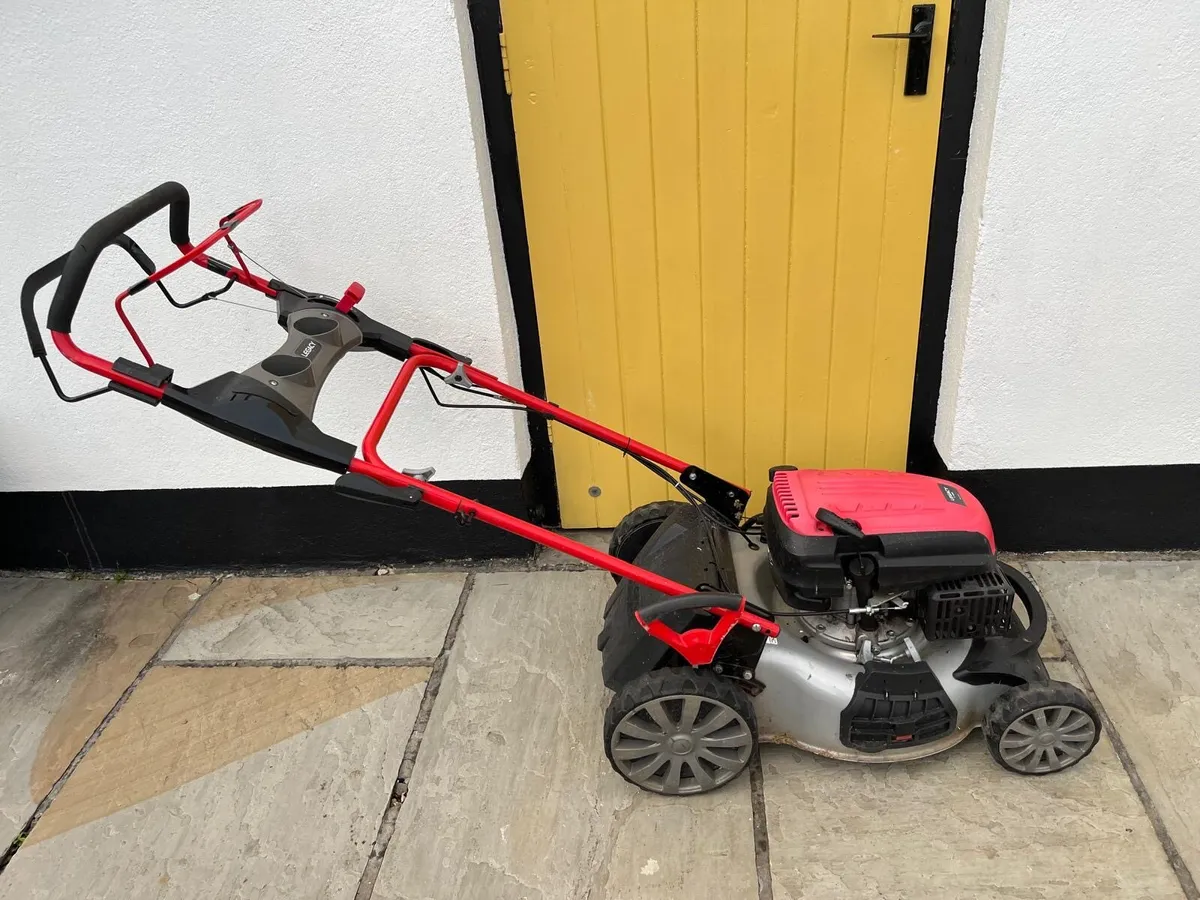 Legacy walk behind Lawnmower - Image 1