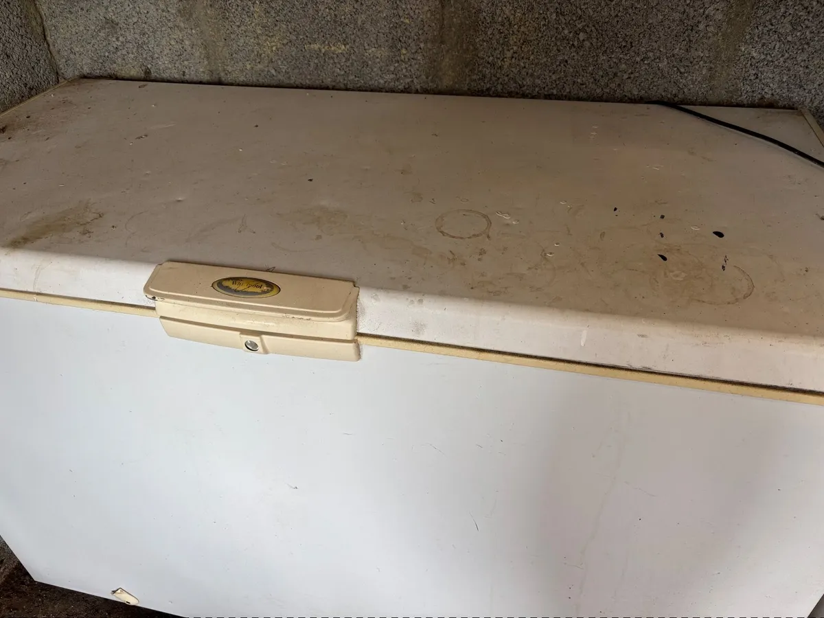 Whirlpool Chest Freezer ***FREE* - Image 2