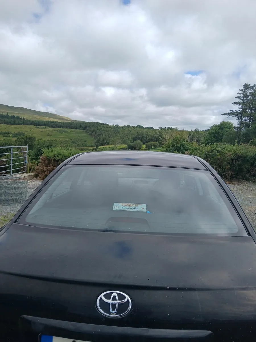 Toyota Avensis 2003 - Image 4