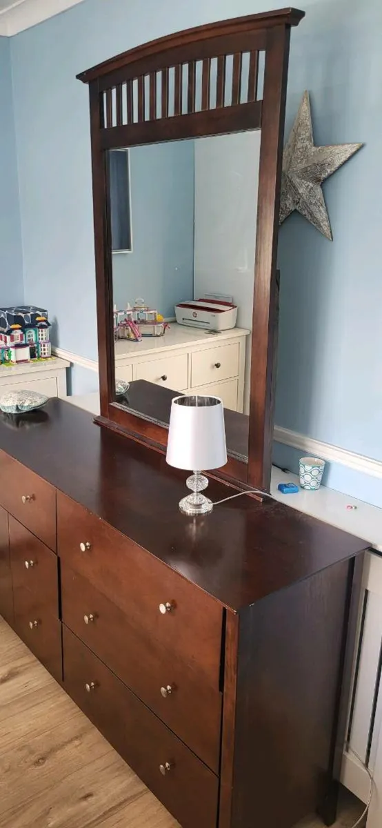 Bedroom drawers set - Image 1