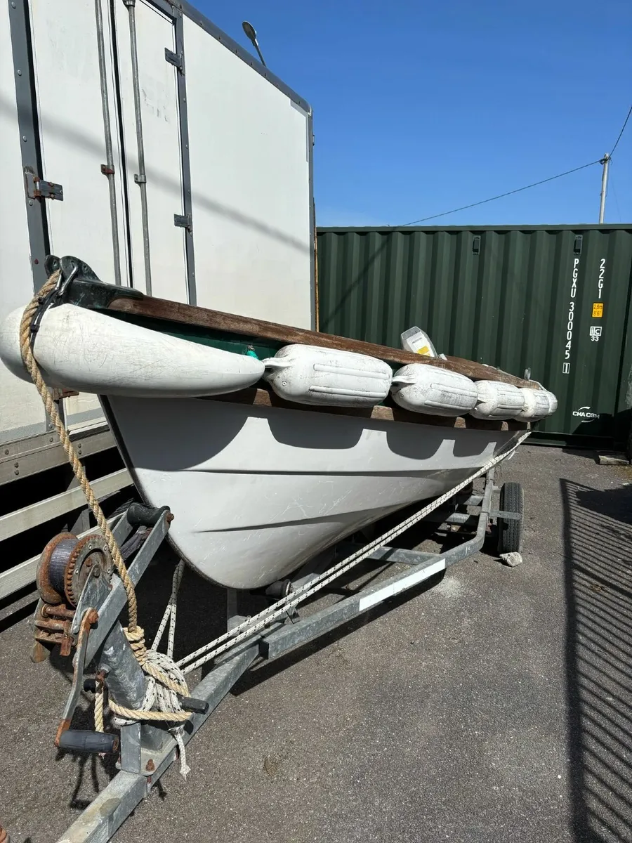 Sailboat - Image 2