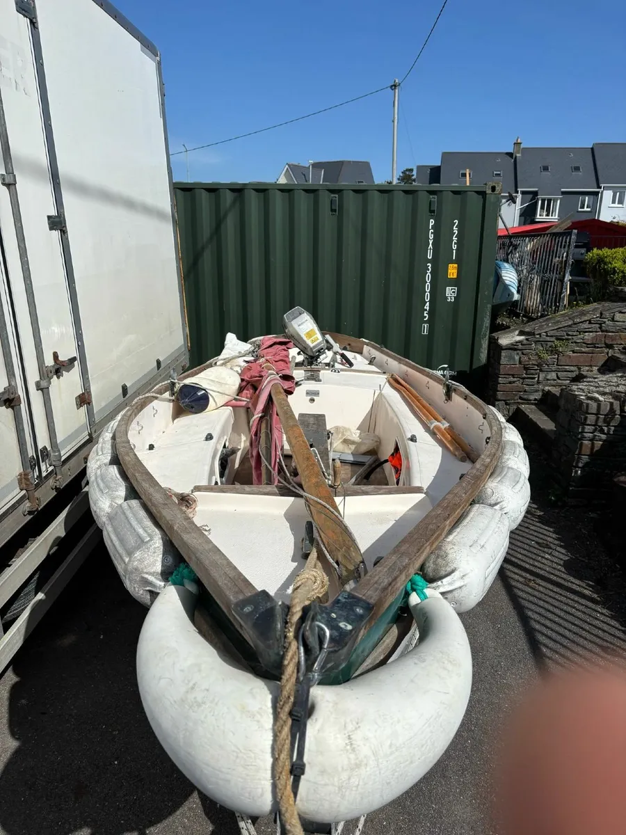 Sailboat - Image 4