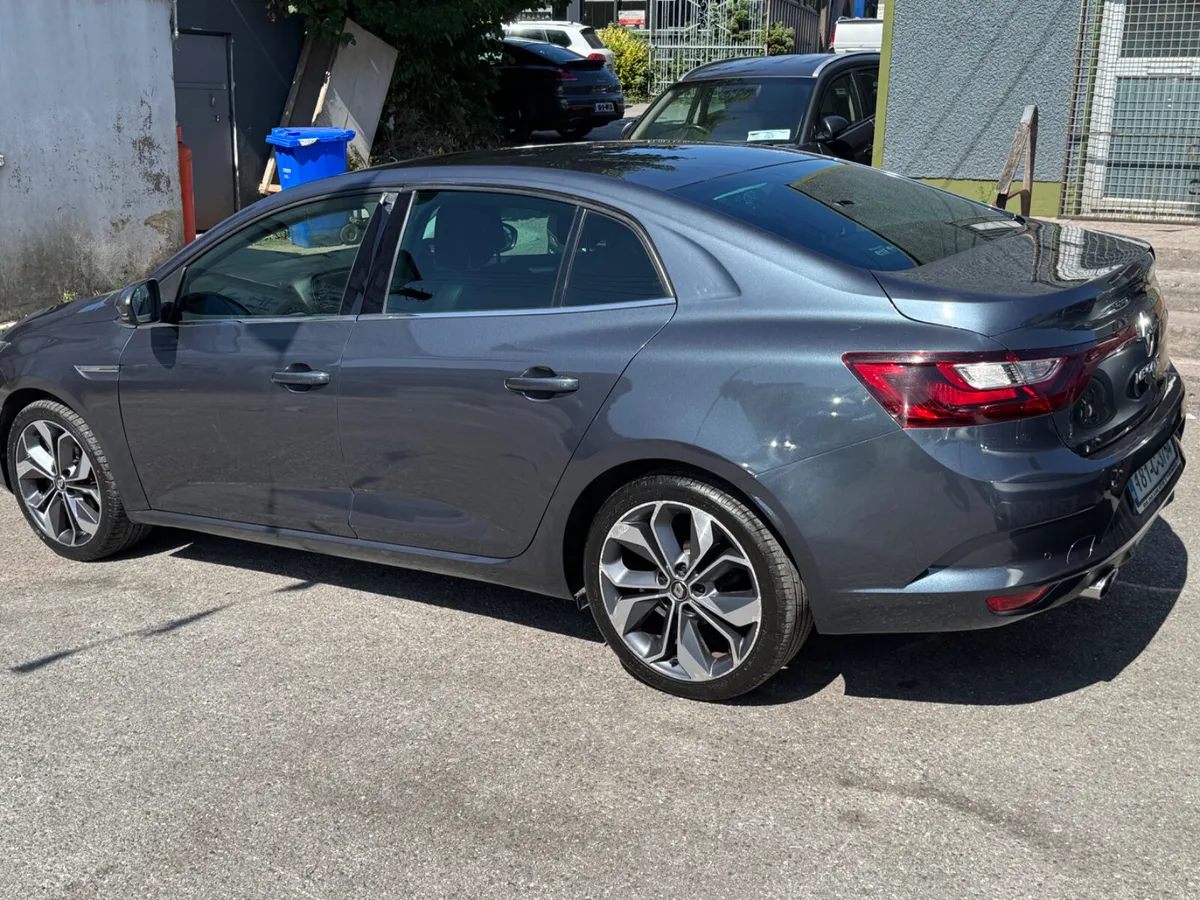 Renault Megane Grand coupe - Image 3
