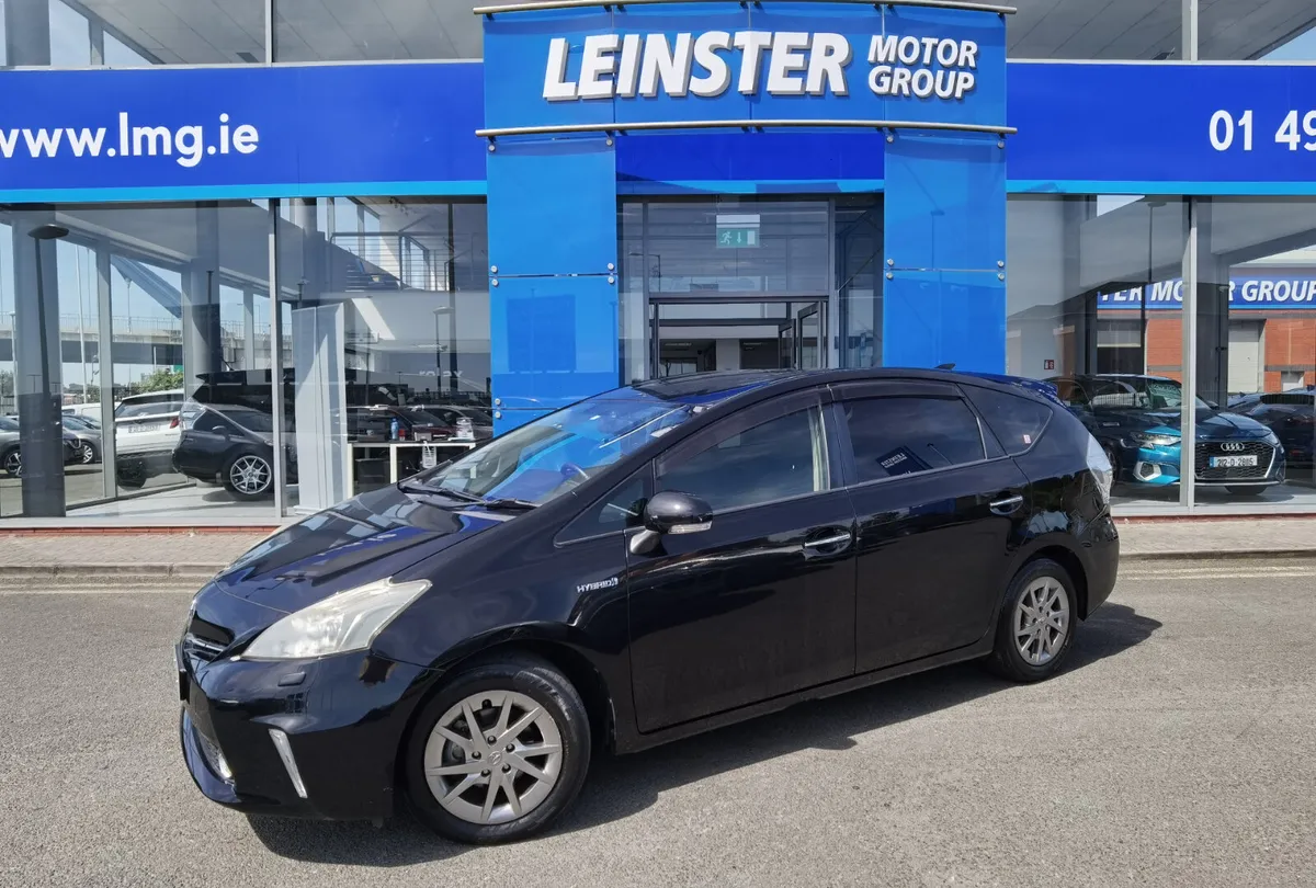 TOYOTA PRIUS ALPHA 1.8 **7 SEATER** PETROL HYBRID - Image 1