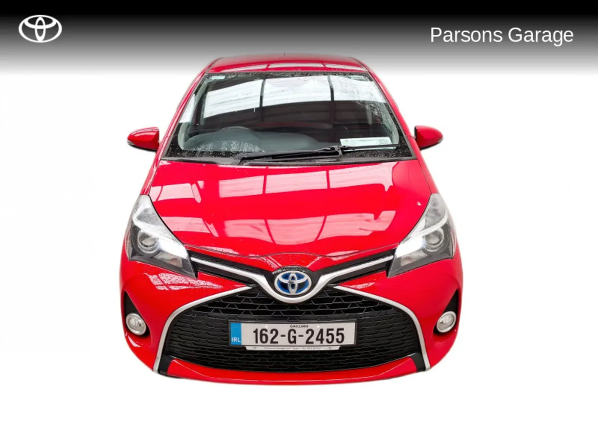 Toyota Yaris 1.5 VVT-I CVT DESIGN 5DR AUTO - Image 3