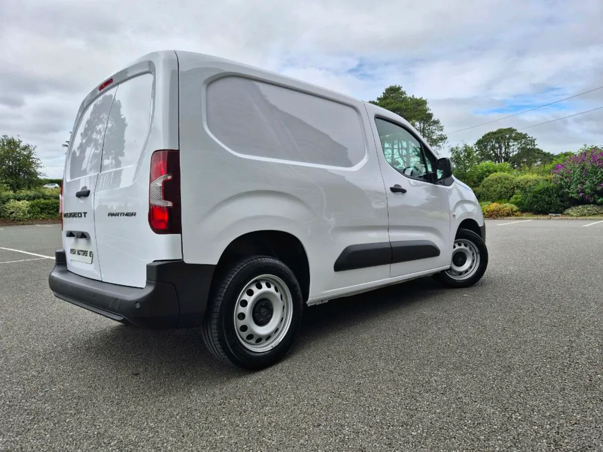2024 PEUGEOT PARTNER. NO VAT - Image 4