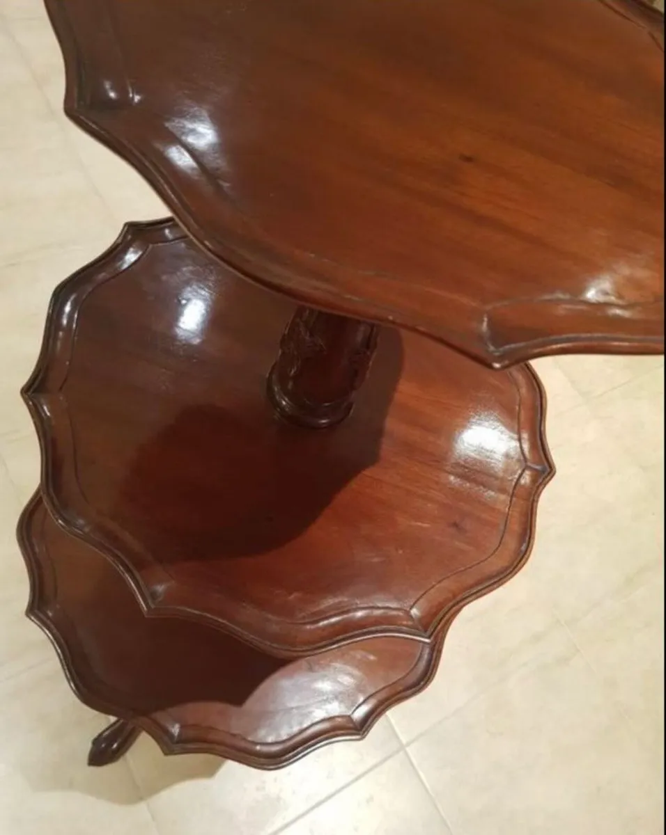 Edwardian Three Tier Table/ Dumbwaiter - Image 4