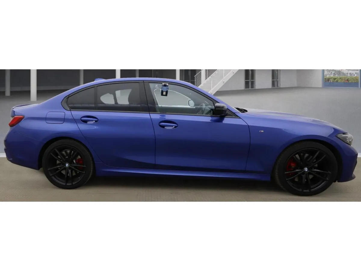 BMW 3-Series 3 SERIES - Image 2