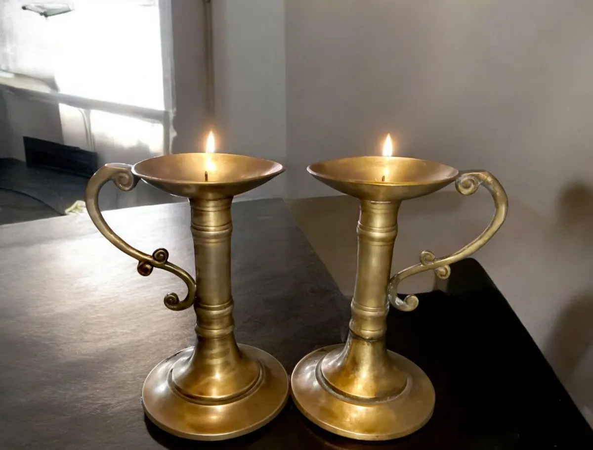 Pair of brass candlesticks 20cm - Image 2