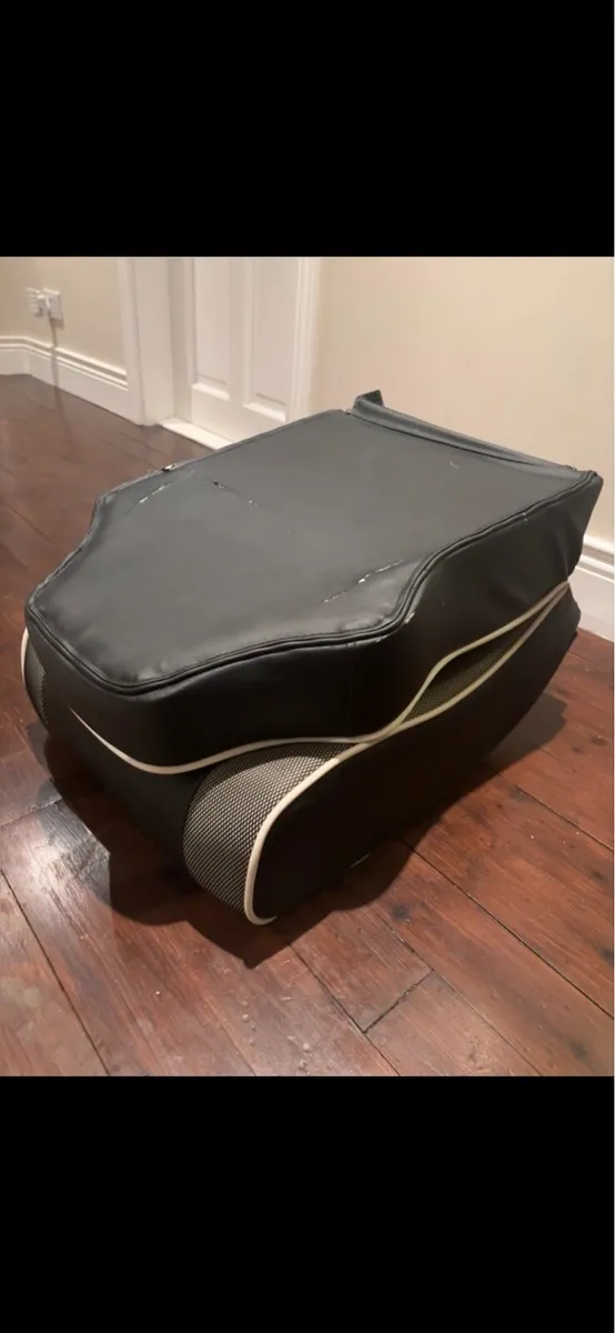 X Rocket Gaming chair - Image 3