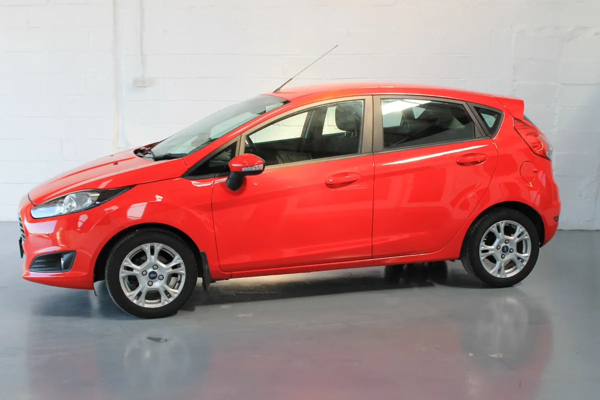 Ford Fiesta 2014 - Image 4