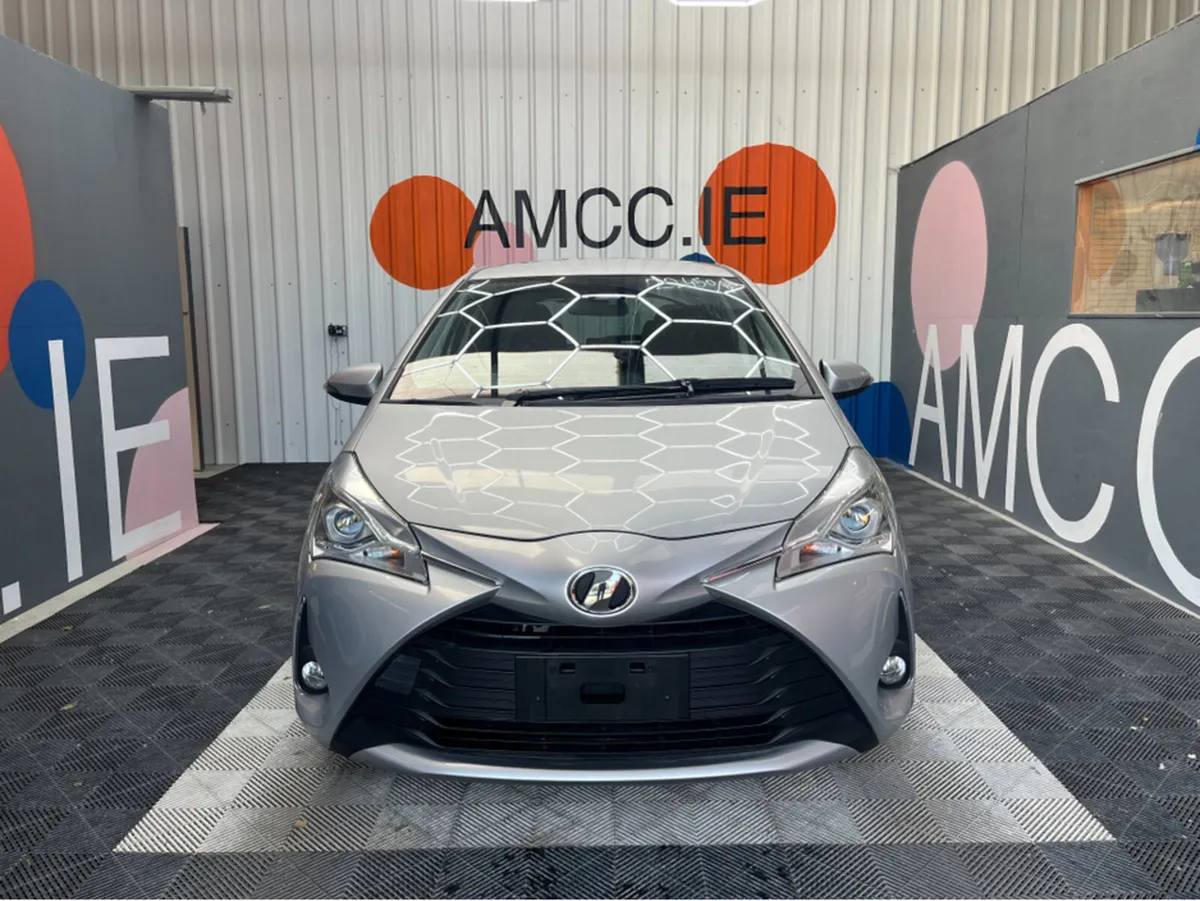 Toyota Vitz 1.0 PETROL / 78k KMs / REVERSE CAMERA - Image 2