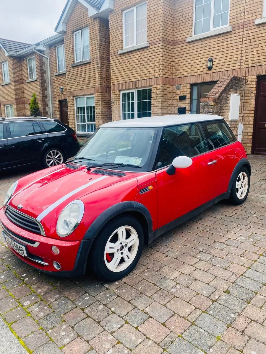 Mini Cooper - Image 1