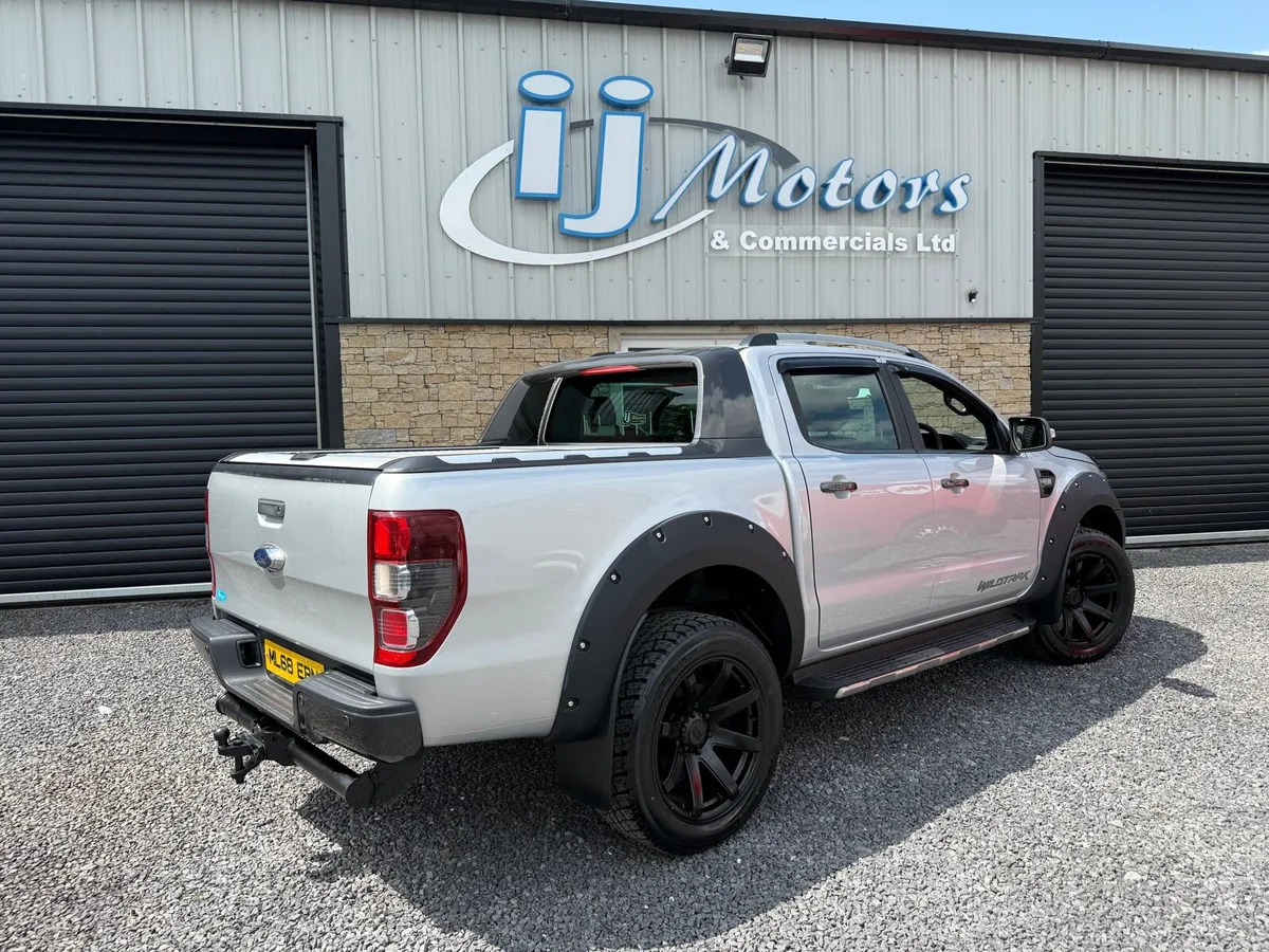 18 FORD RANGER 3,2TDCI WILDTRAK AUTO KITTED - Image 4