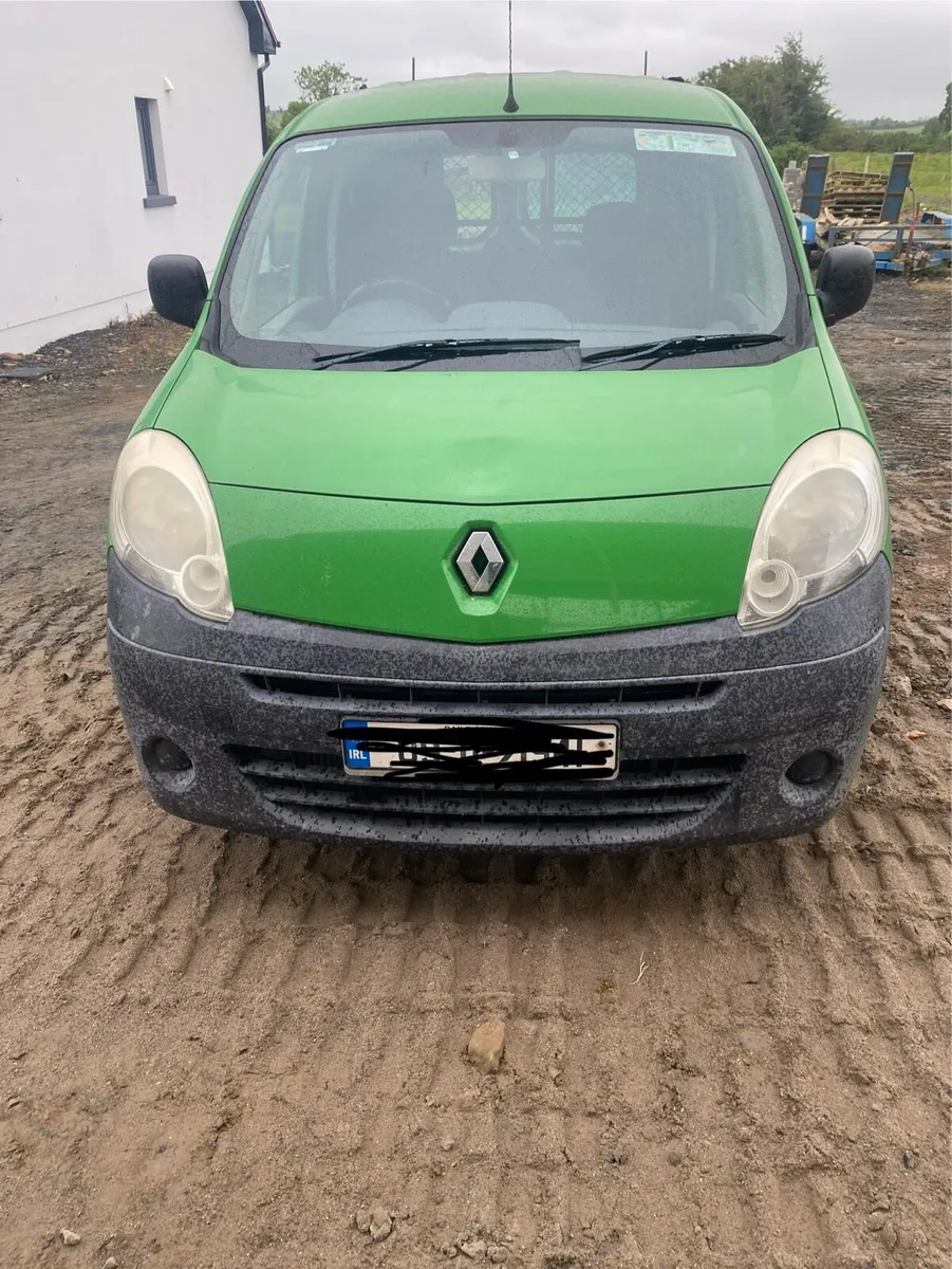 Kangoo - Image 1