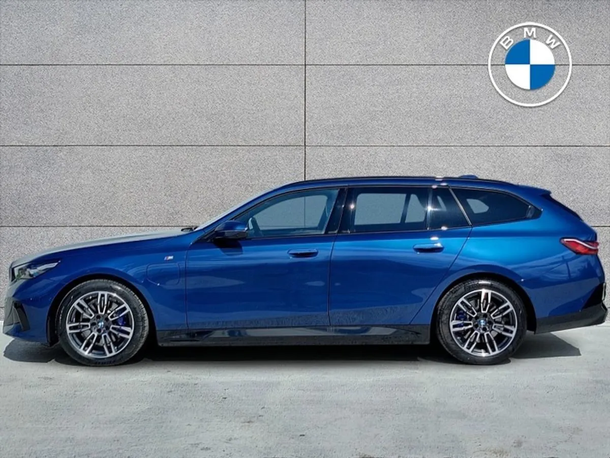 BMW 5 Series 530e M Sport Touring - Image 3