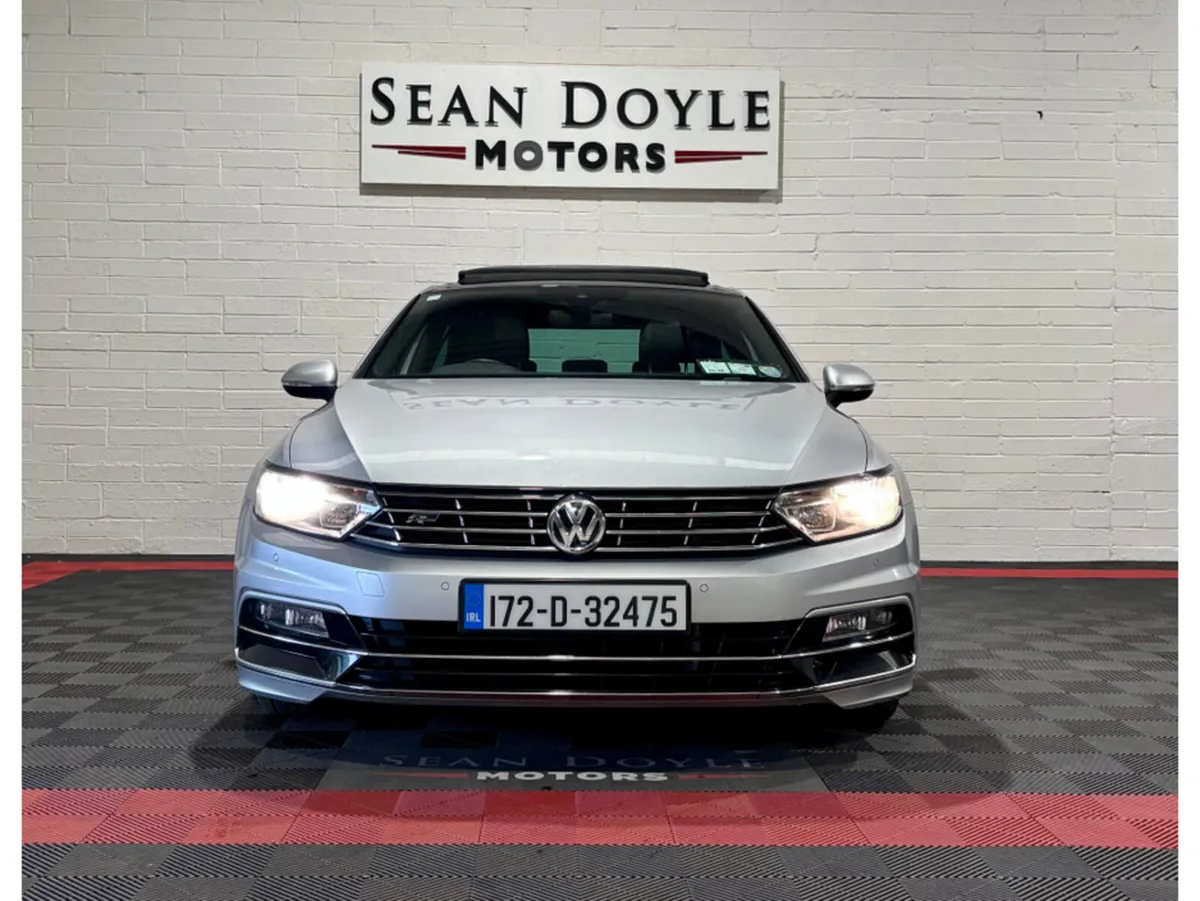 Volkswagen Passat 2.0 TDI R-LINE HIGH SPEC DIGITAL - Image 3