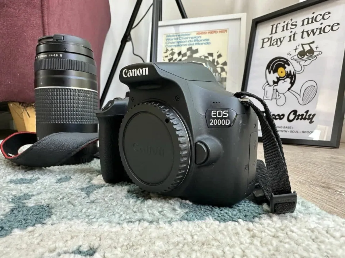 Canon EOS 2000D DSLR Camera kit - Image 4