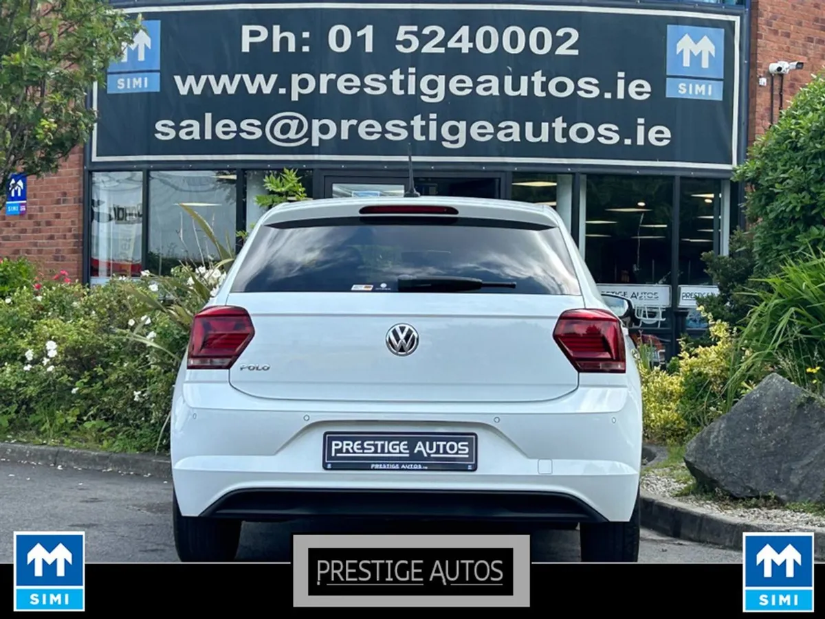 Volkswagen Polo 1.0 Auto Comfort Line  car ID 21 - Image 4