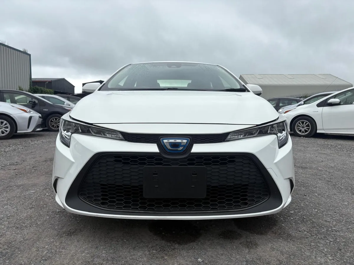 2020 Toyota Corolla hybrid  automatic self charge - Image 1