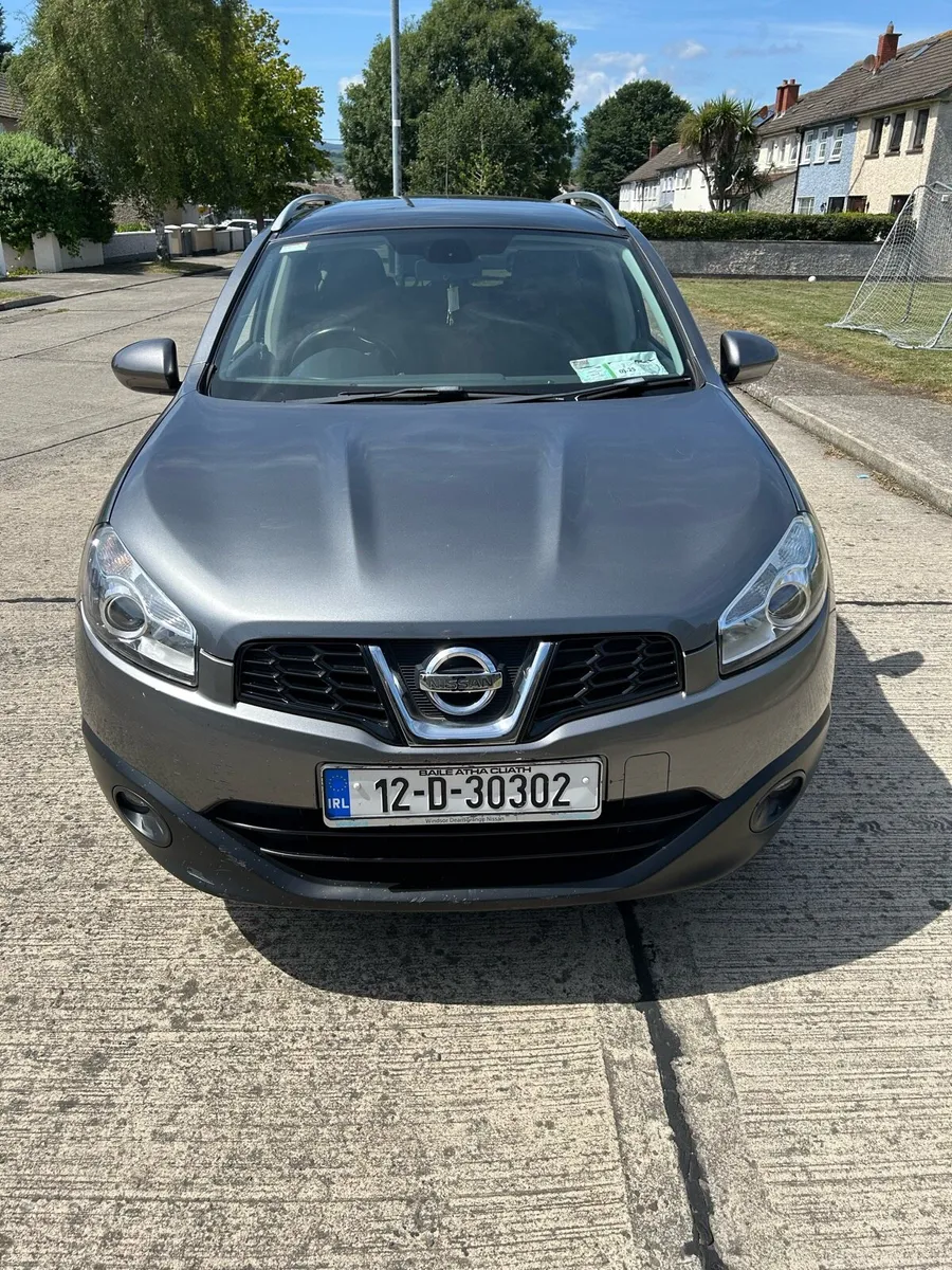 Nissan Qashqai 7seater - Image 1