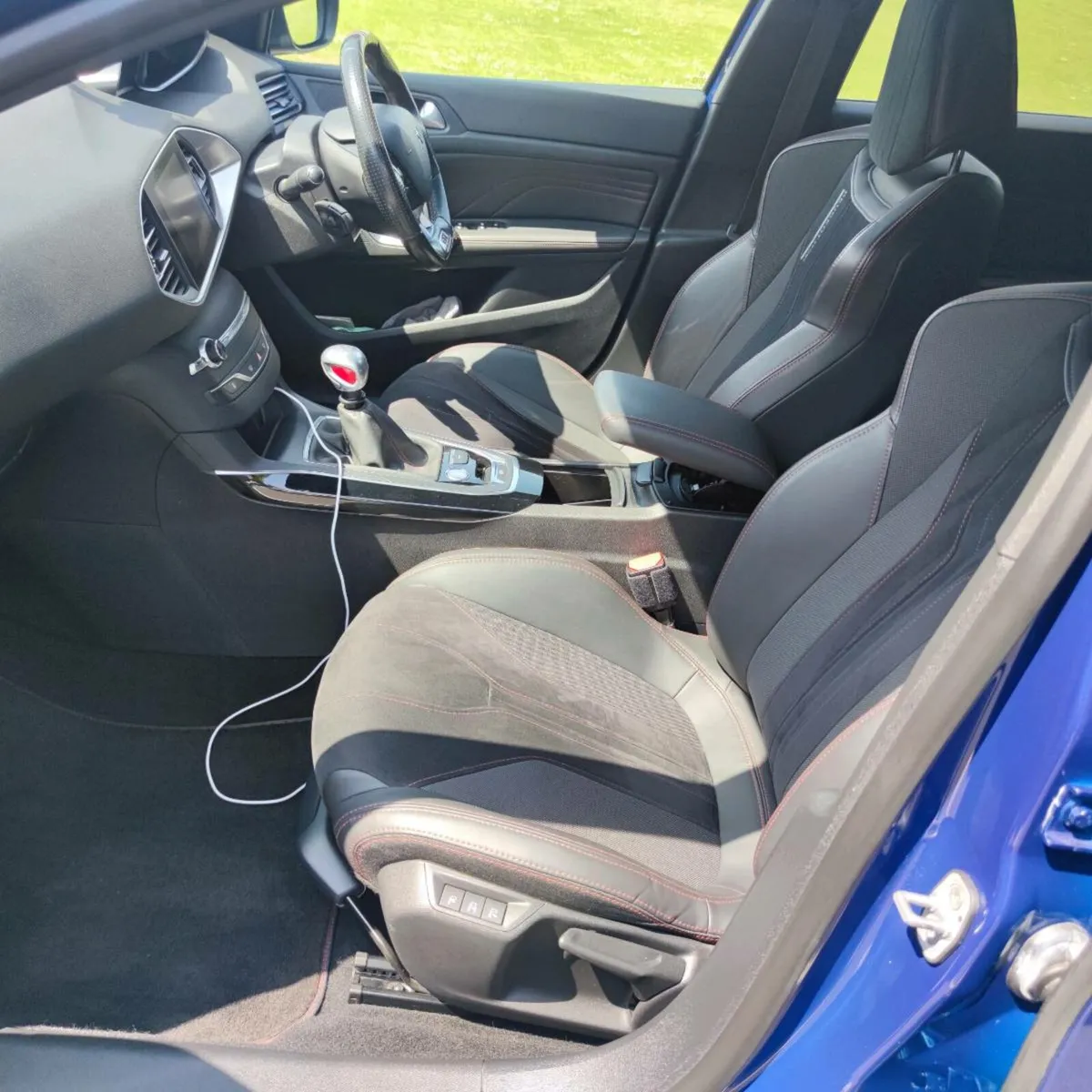 Peugeot 308 Gti 272 BHP - Image 3