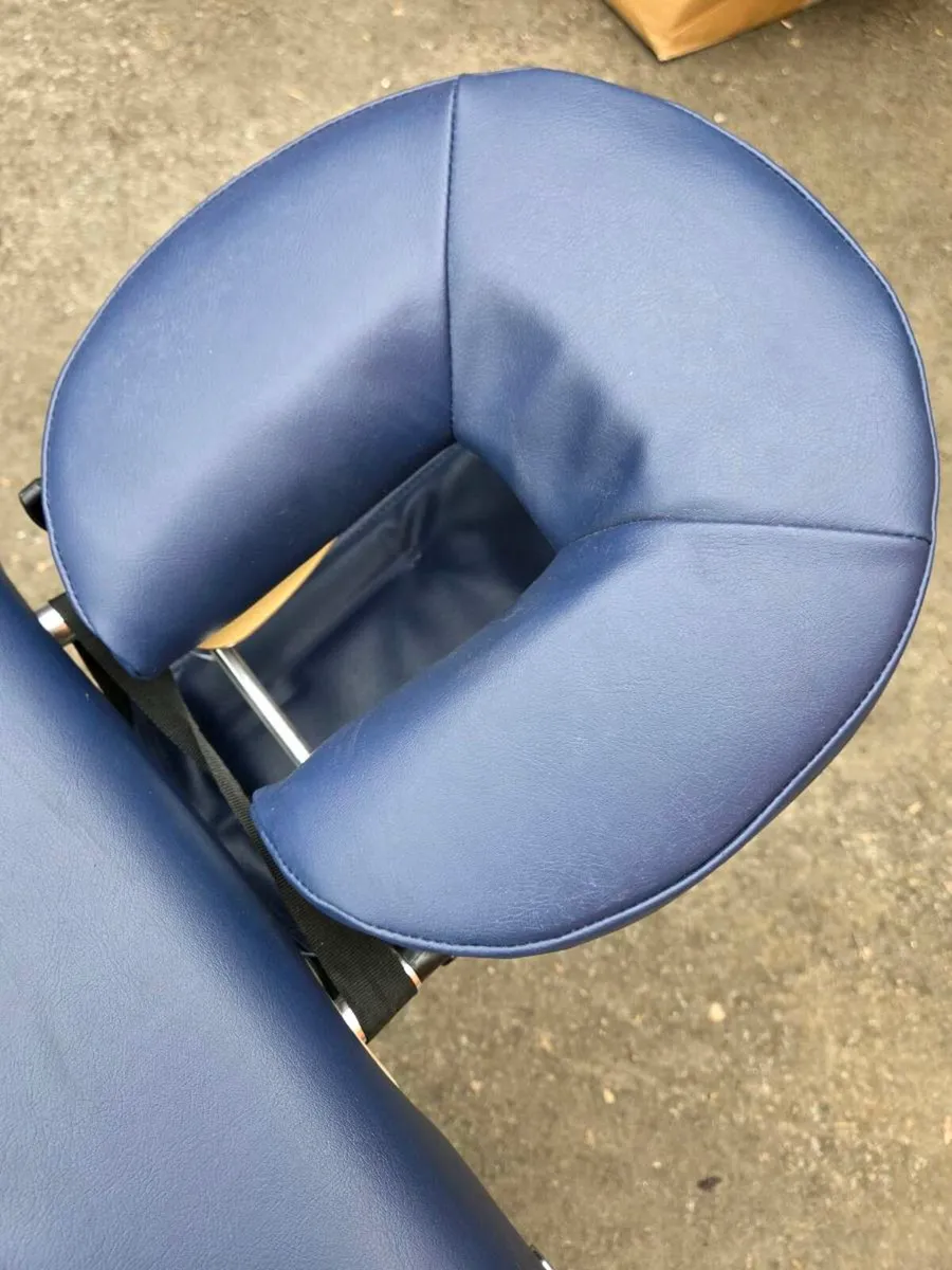 Massage table - Image 3