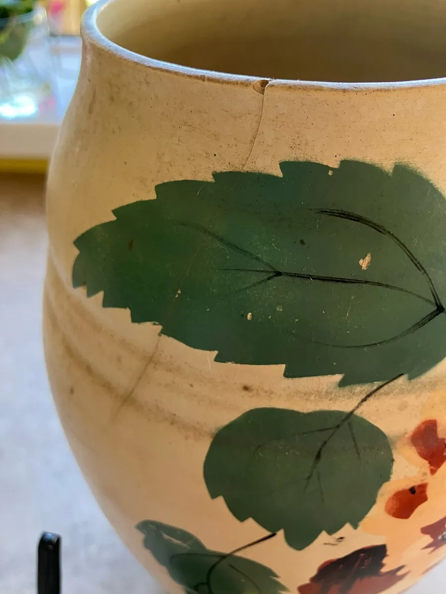 Ballina Bentleigh ware ceramic vase pottery - Image 3