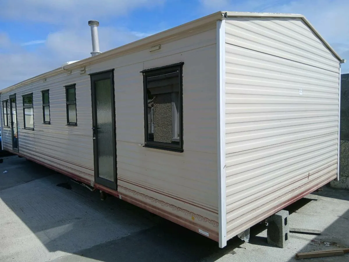 Sandhurst mobile home 3 bedroom - Image 2