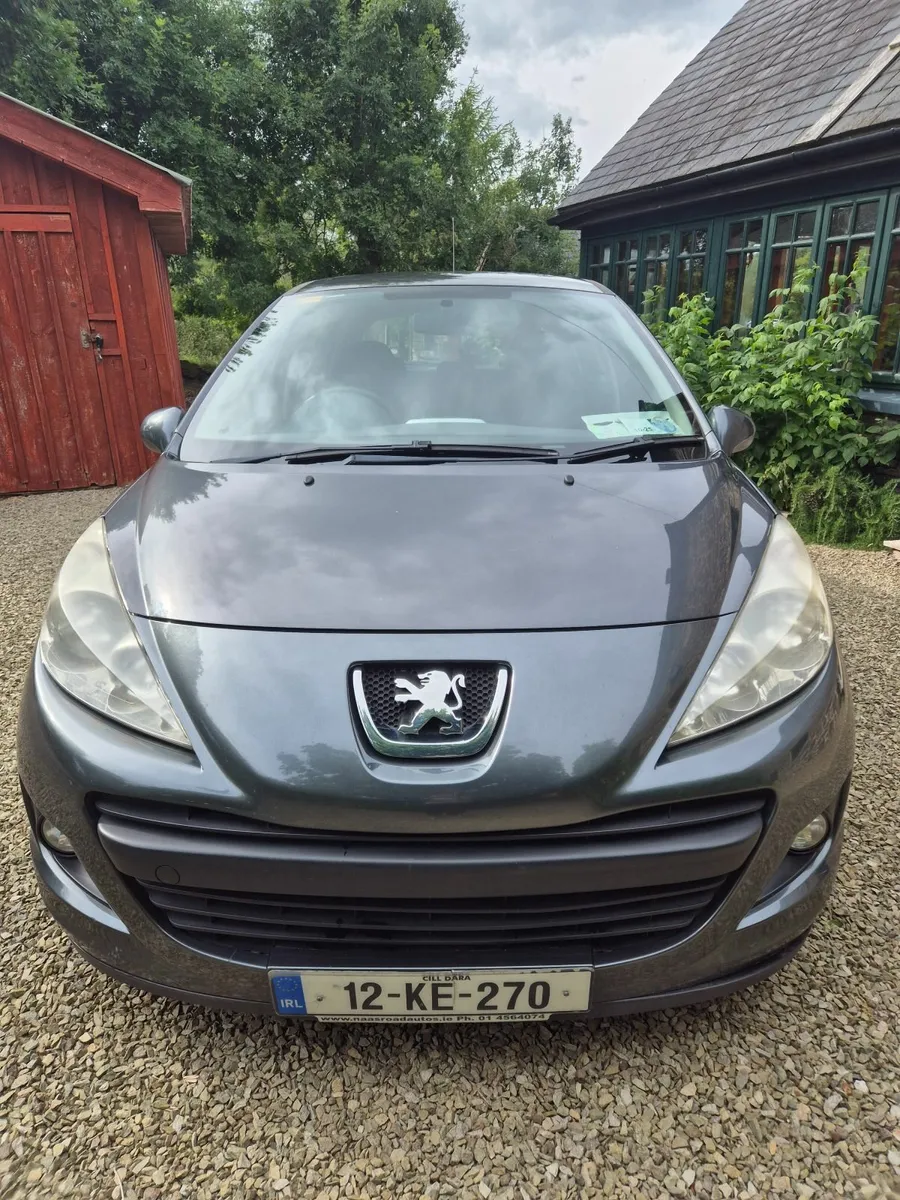 Peugeot 207 2012 - Image 2