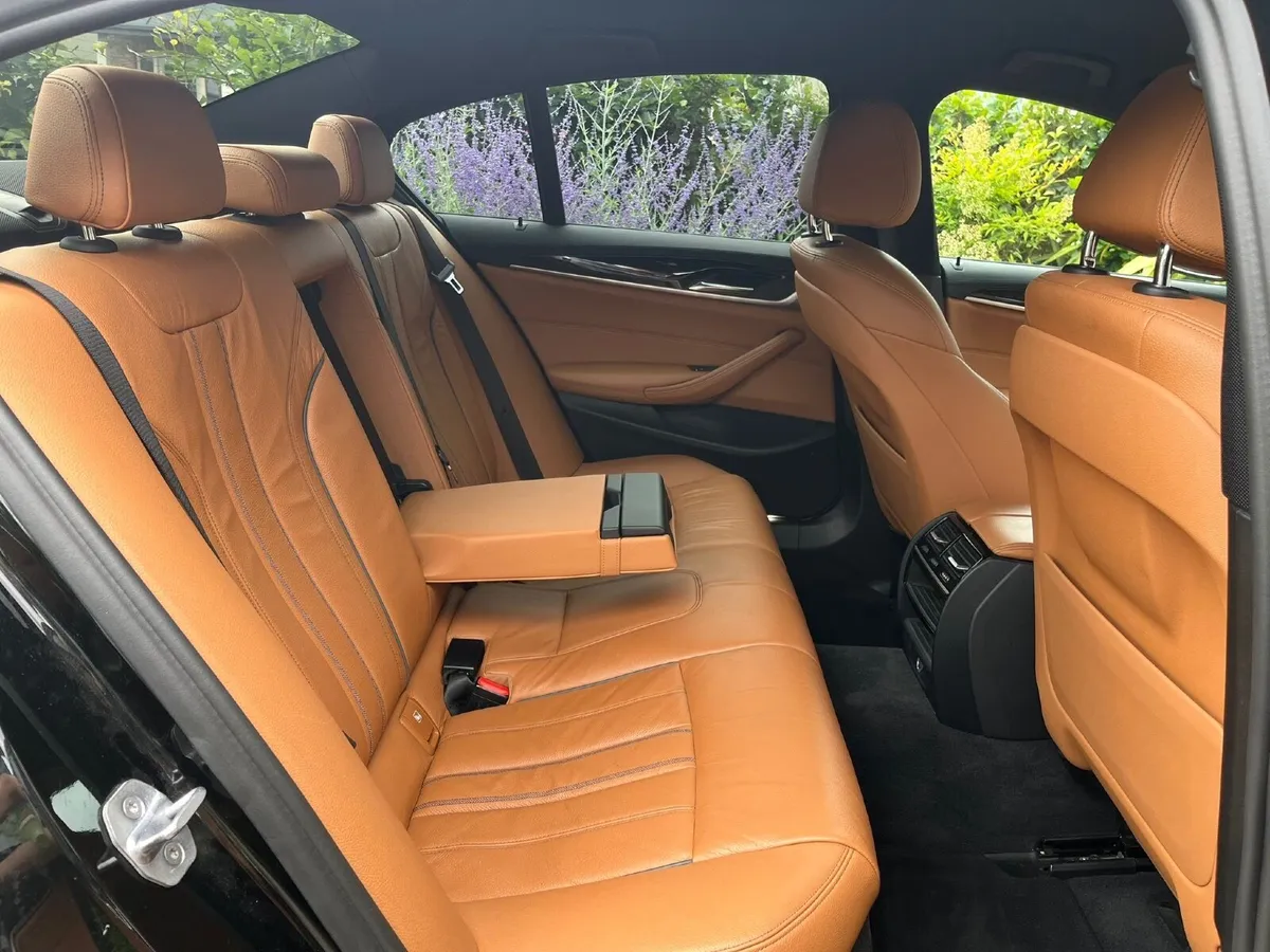 BMW 5-Series 2017 - Image 3