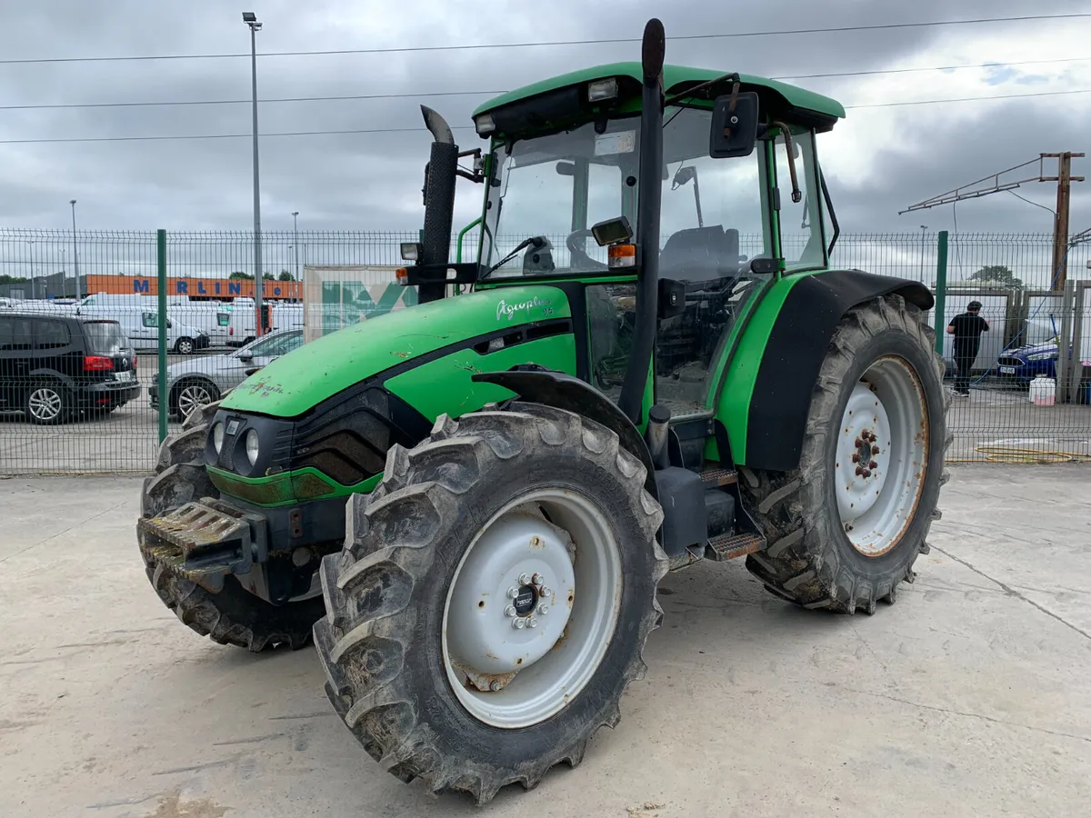 UNRESERVED 2000 DEUTZ FAHR AGROPLUS 95 4WD TRACTOR - Image 1