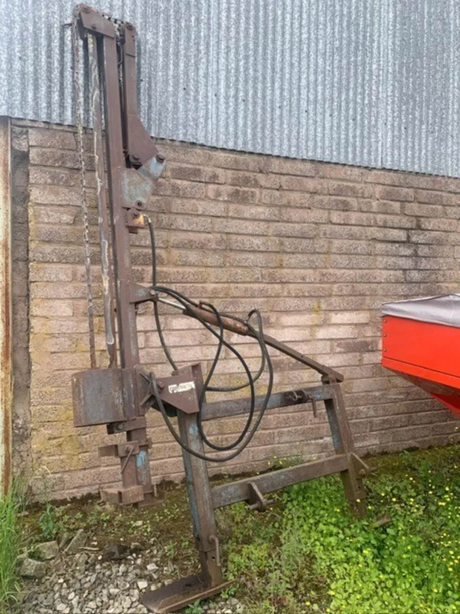 PARMITER CONTRACTOR POST DRIVER - Image 1