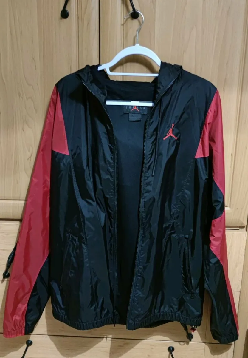 Jordan jacket (L) - Image 1
