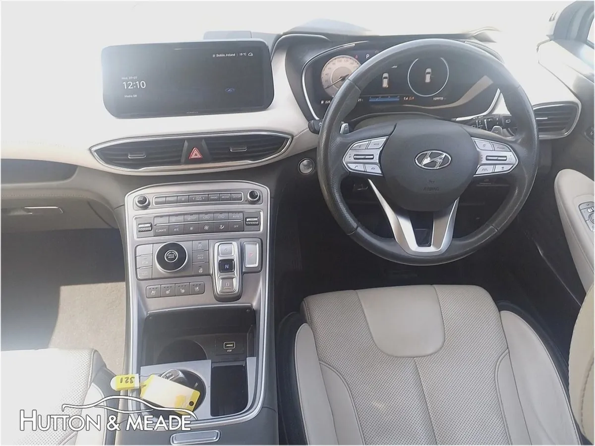 Hyundai Santa Fe Executive Plus Auto 2.2 Diesel 5 - Image 4