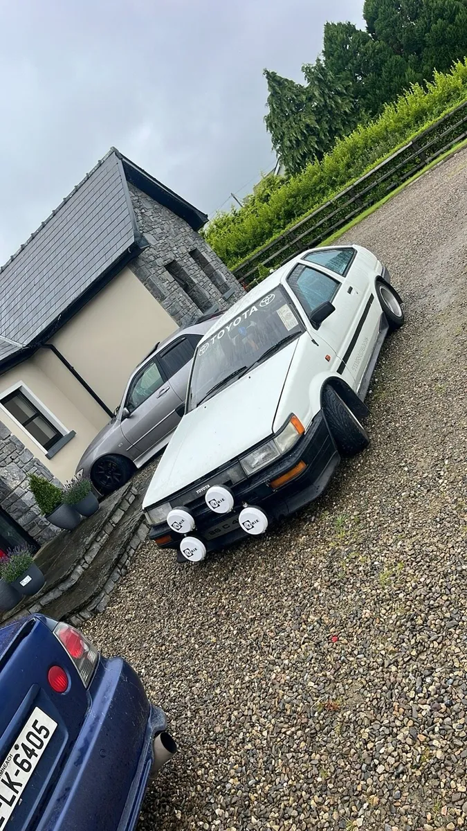 Twin cam - Image 1
