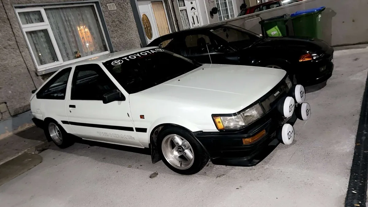 Twin cam - Image 4