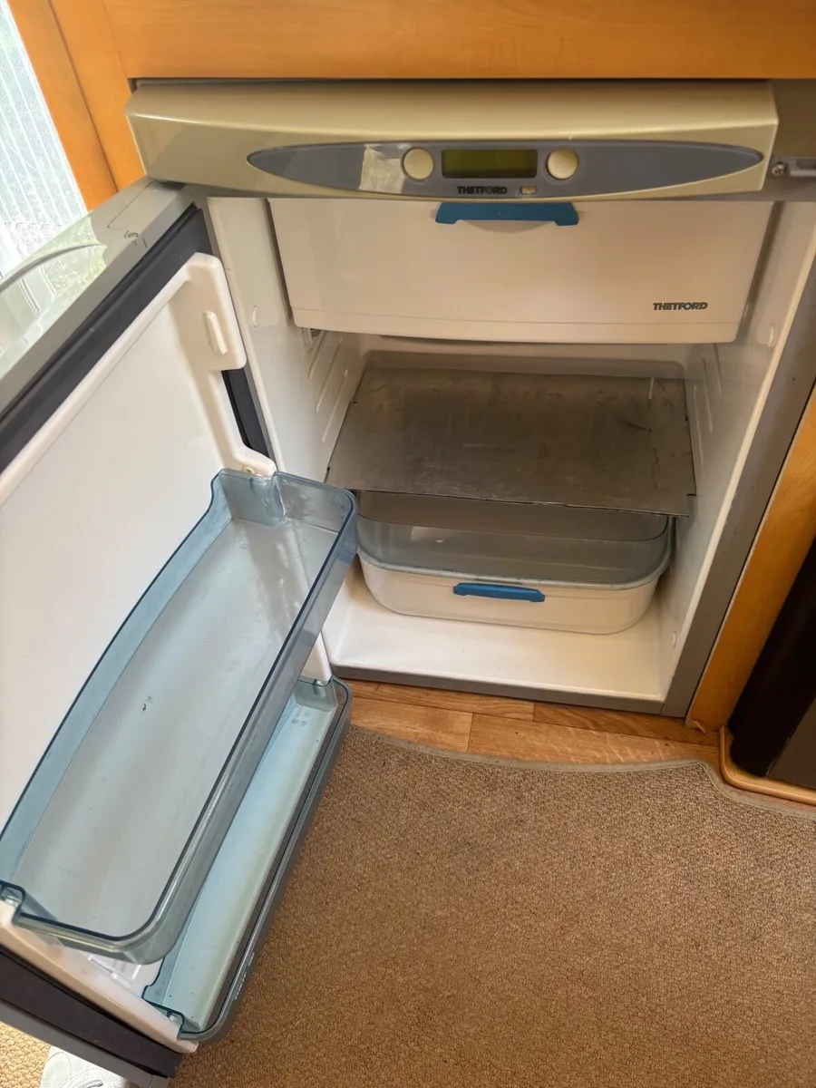 Caravan - Image 3