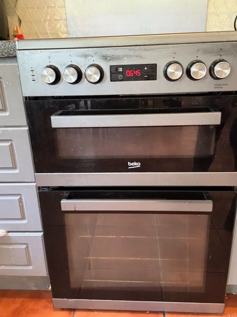 Cooker - Image 1