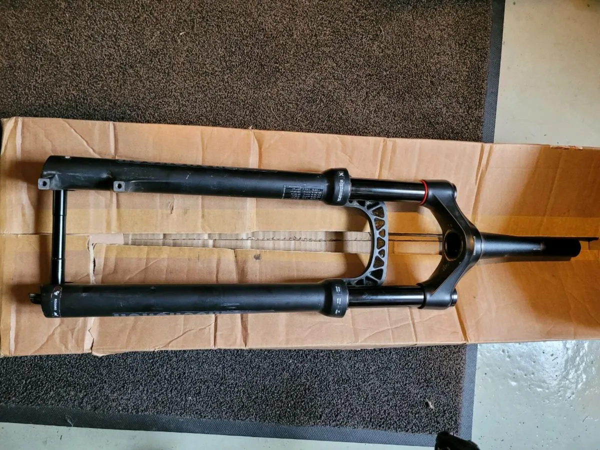 Rokshok  suspension fork x 2 - Image 2