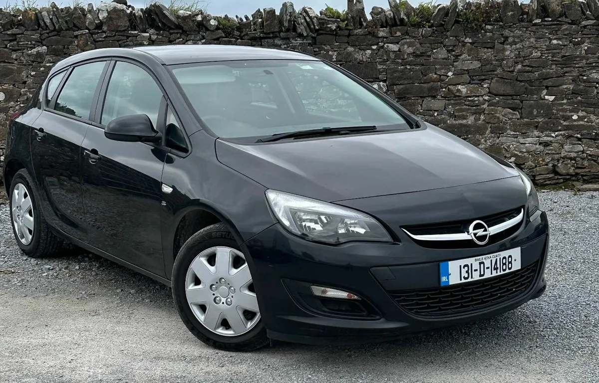 Opel Astra 1.4 Petrol **Low Mileage** New NCT - Image 3