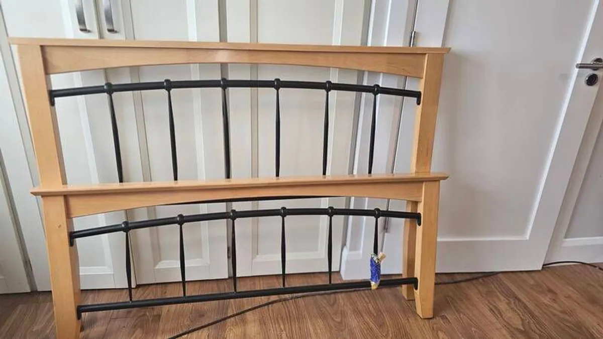 Small Double Bedframe - Image 3