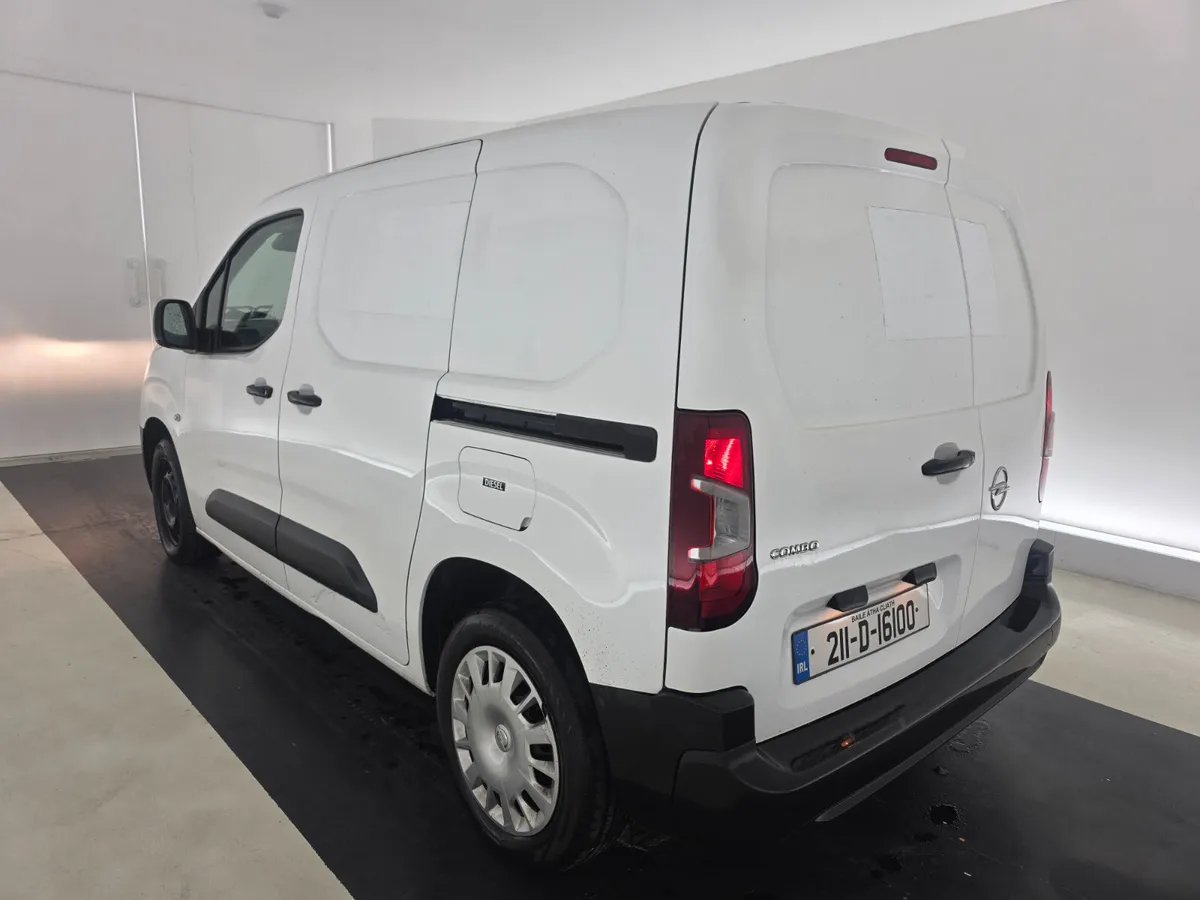 Opel Combo 2021 For Auction - Image 4