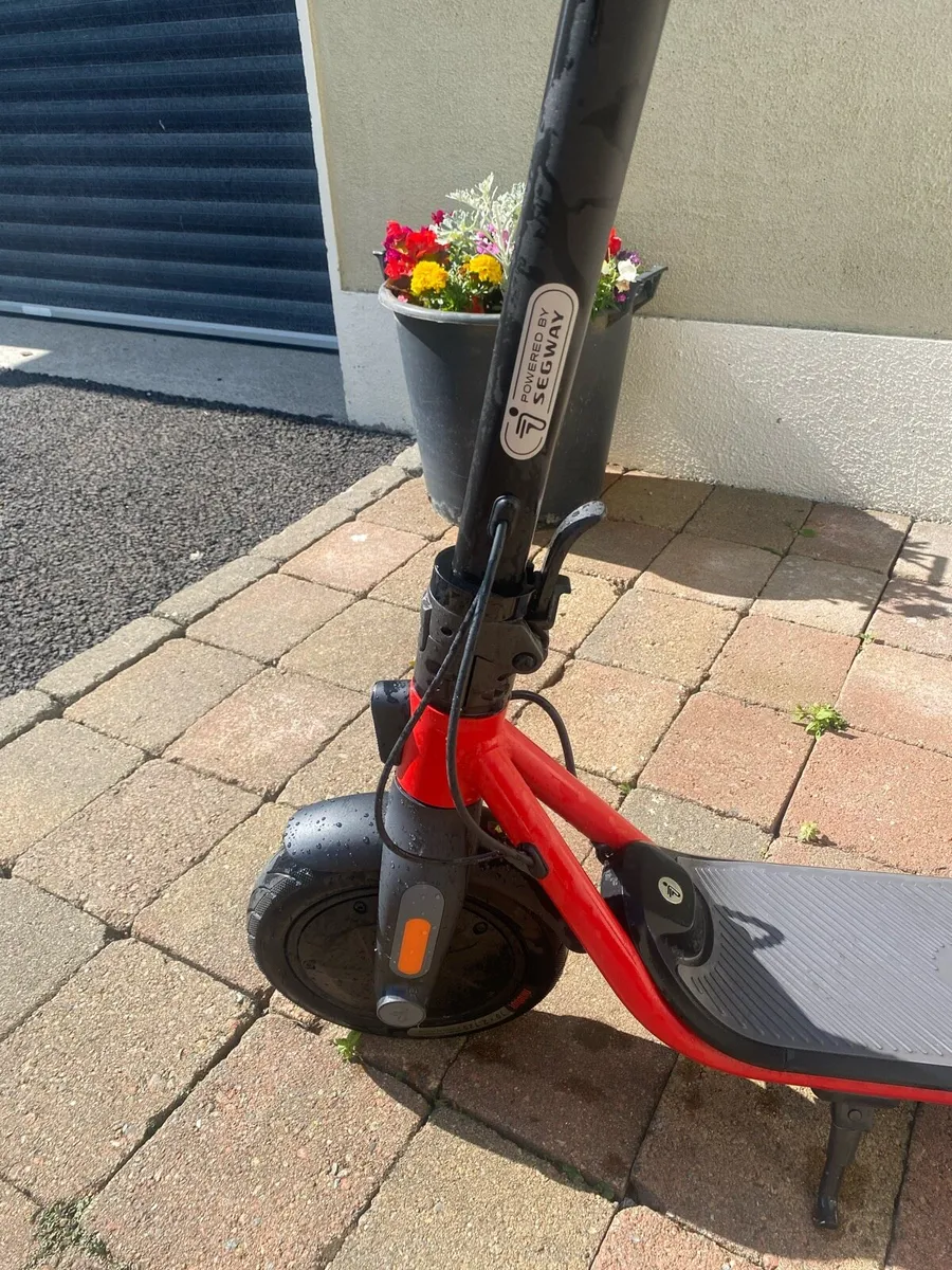 Segway ninebot scooter - Image 3