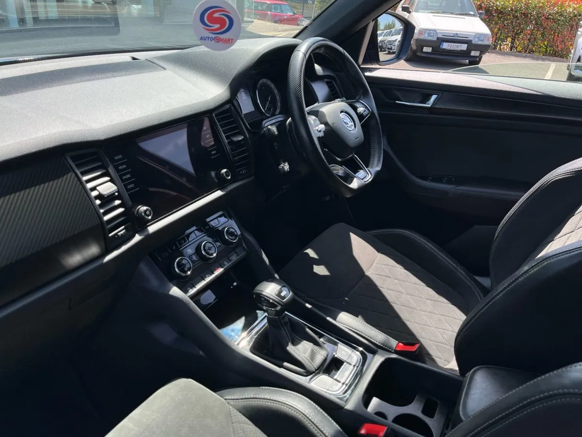 Skoda Kodiaq Sportline 2.0 TDI 150HP DSG 7 Seat - - Image 3
