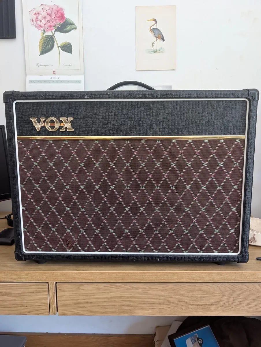 Vox AC15 Guitar Amp - Image 2