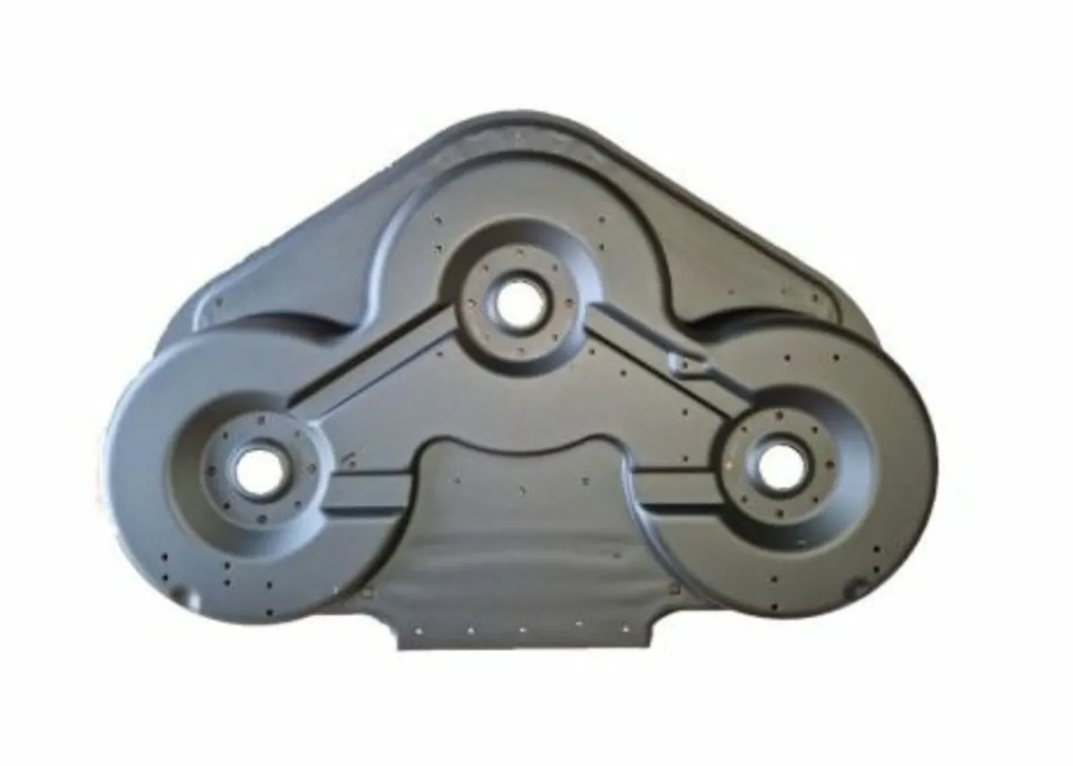 STIGA  / GGP DECK SHELL CASING 125 CM  3 BLADE - Image 1