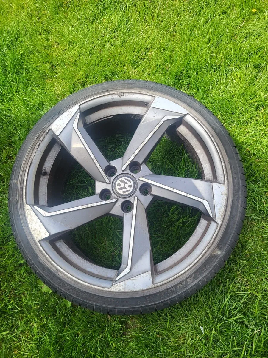 19” Tyres and Alloys - Image 3